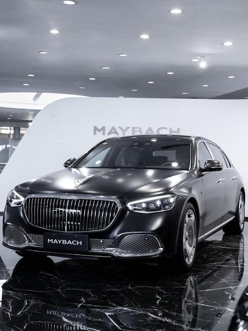 佛山99岚图汽车的售后服务让用户无忧出行，迈巴赫未来的豪华车趋势